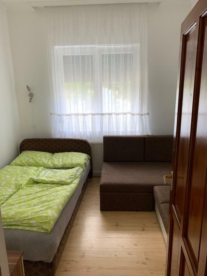 Viktor Apartmanház Zamárdi Exteriér fotografie
